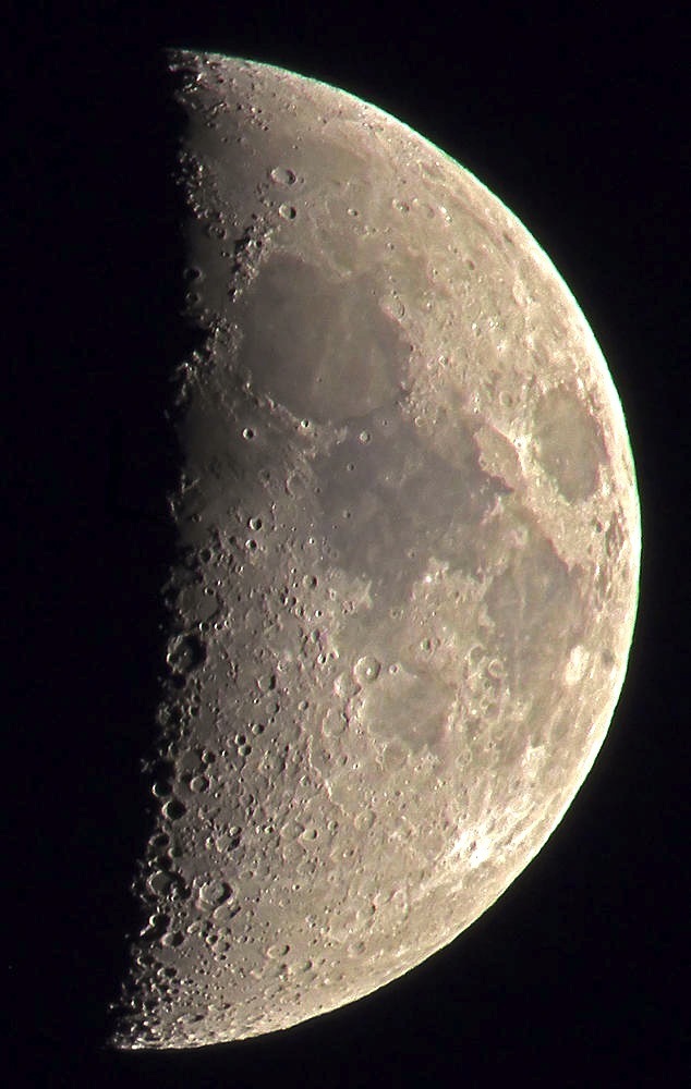 moon.jpg